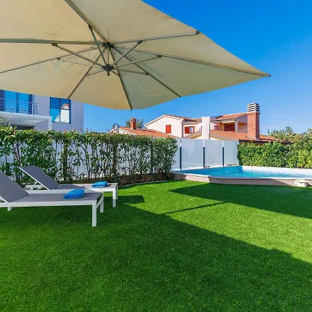 Casa de Férias Holiday Pura Vida By Interhome *