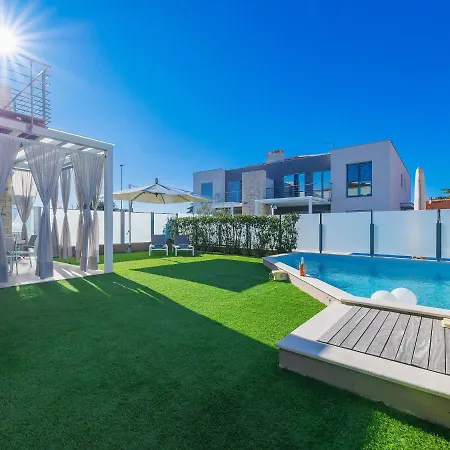 Holiday Pura Vida By Interhome *